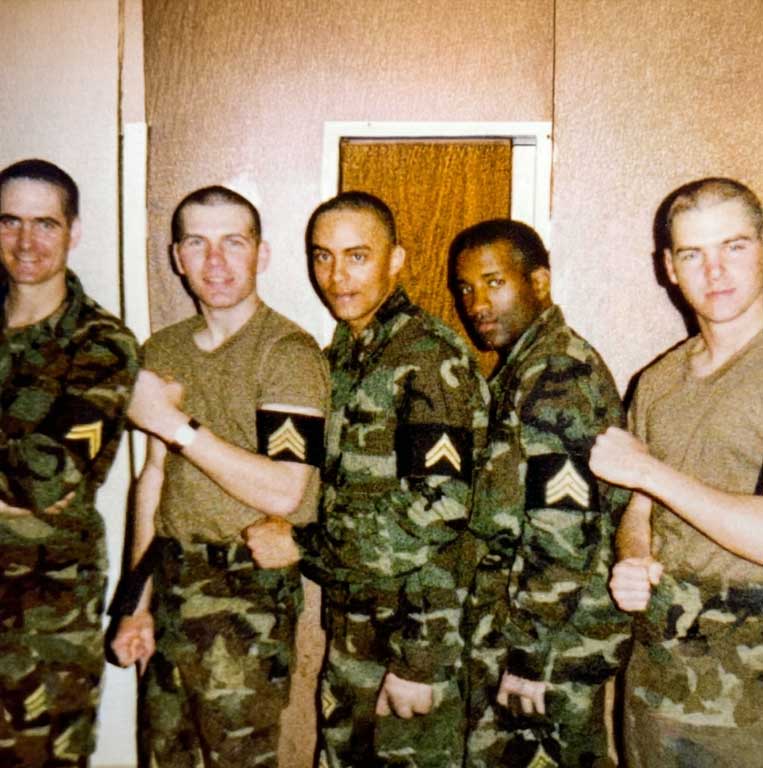 robert-garcia-veerans-army-east-chicago-in